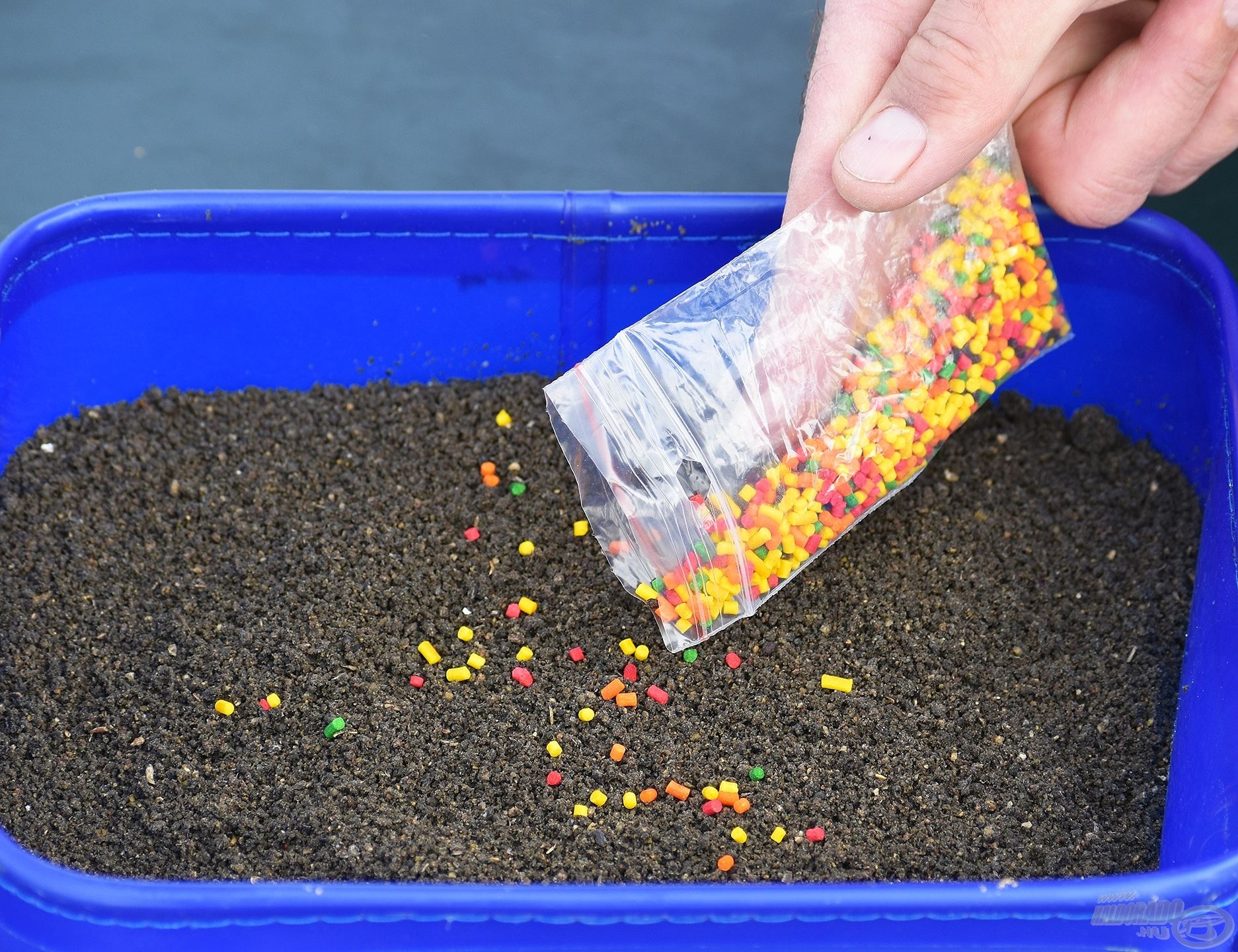 HALDORADO Tornado Smoke Method Mix Žlutý meloun 500g