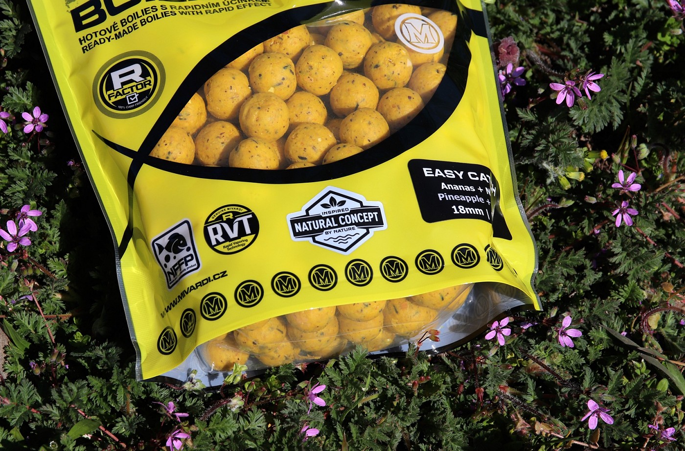 MIVARDI Rapid Boilies Easy Catch Ananas N-BA 950gr 24mm