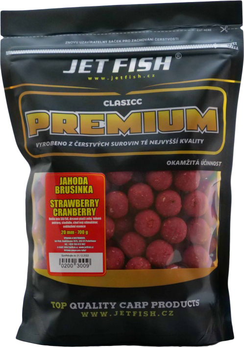 JET FISH Boilie Premium Clasicc Jahoda Brusinka 700g 20mm