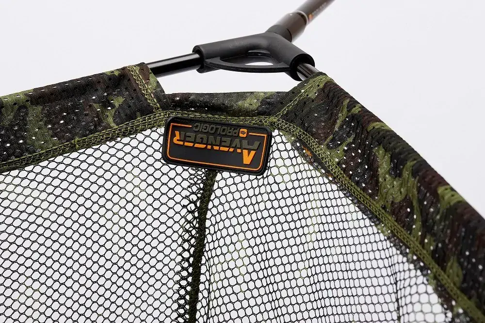PROLOGIC Podběrák Avenger Landing Net 42" 2-díl