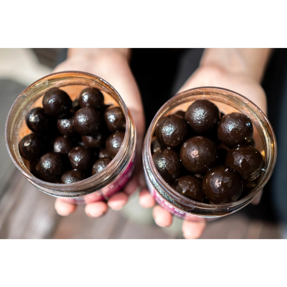 CARP INFERNO Boosted boilies Chaos 300ml 24mm