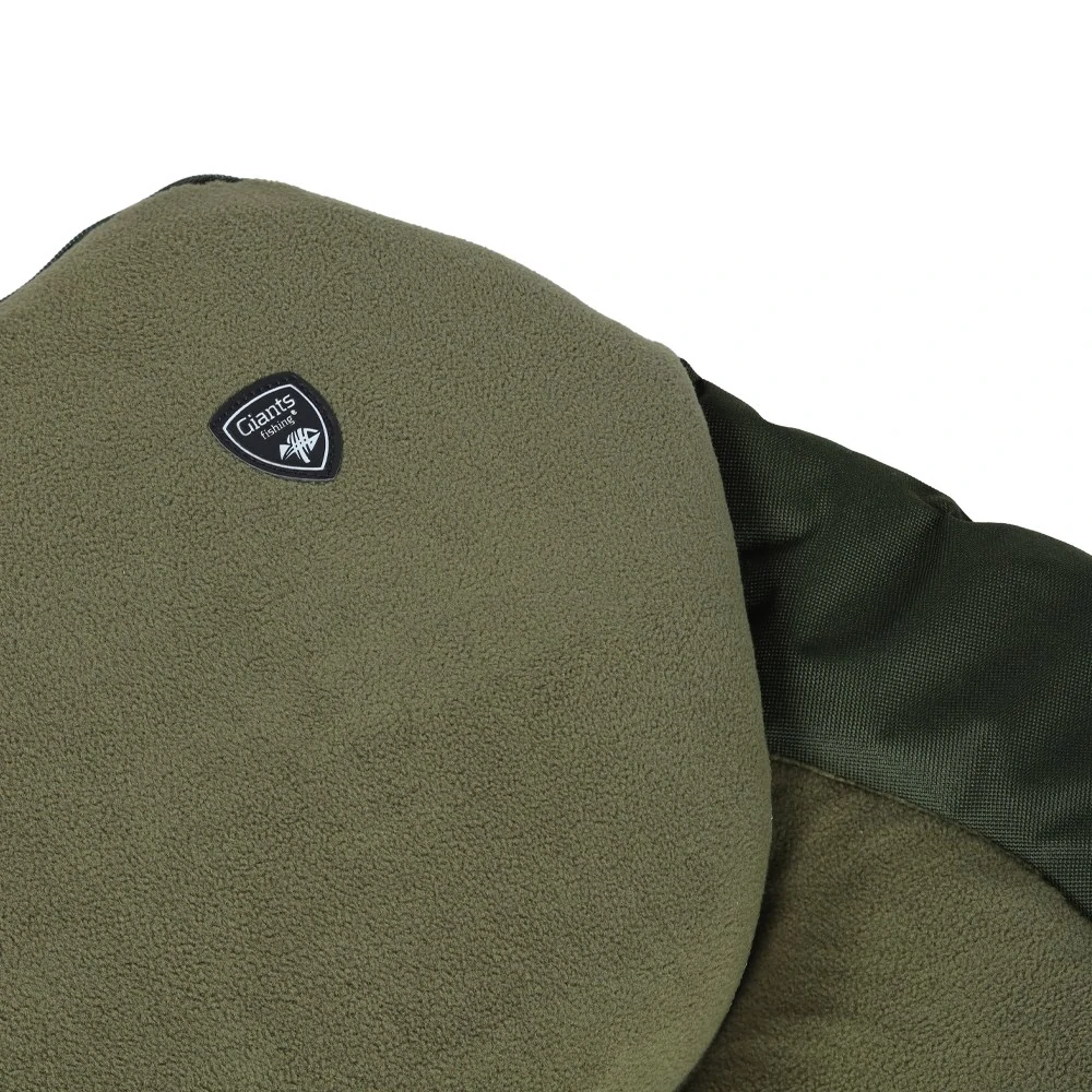 GIANTS FISHING Lehátko Deluxe FX Bedchair 8Leg