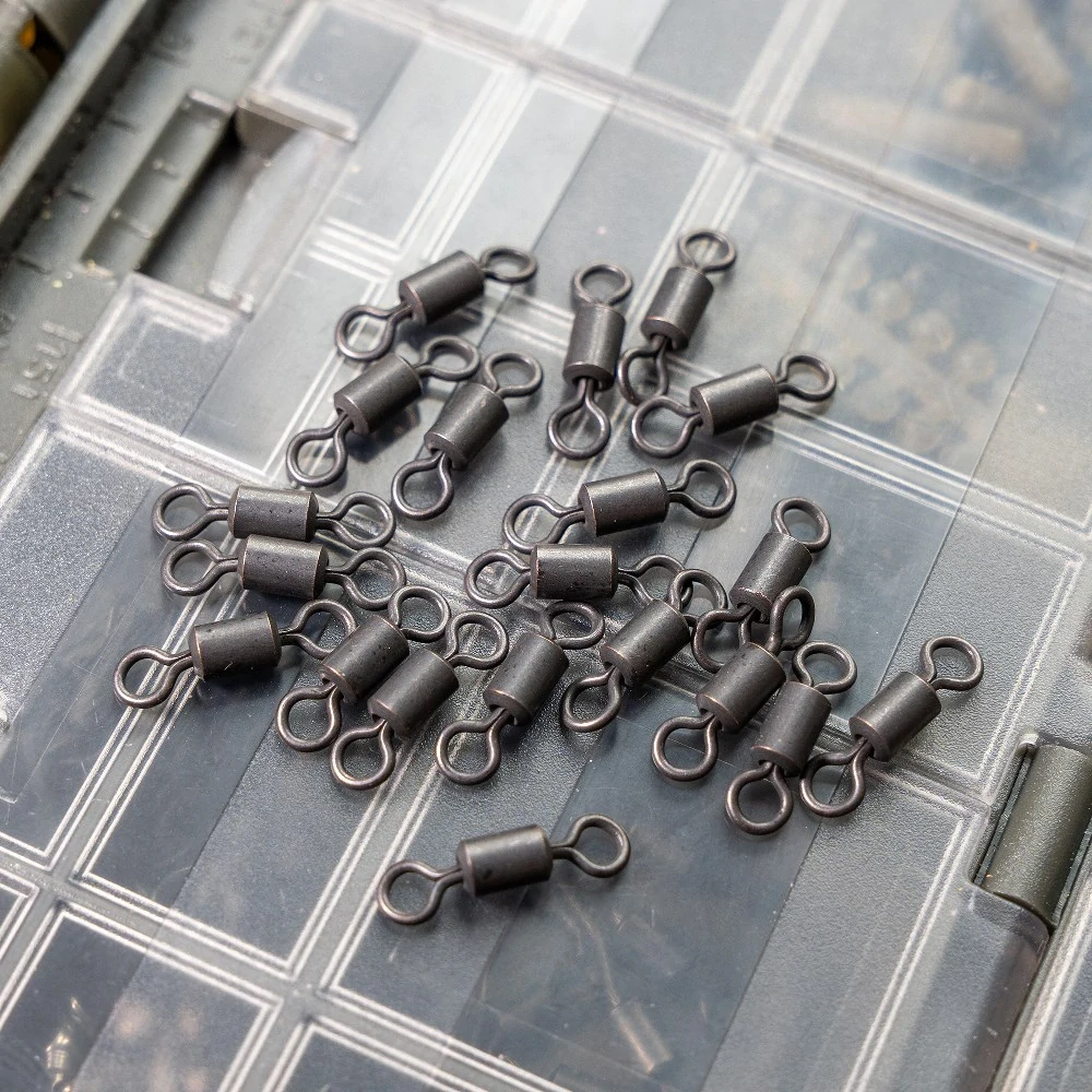 AVID Obratlík Outline Swivel #7