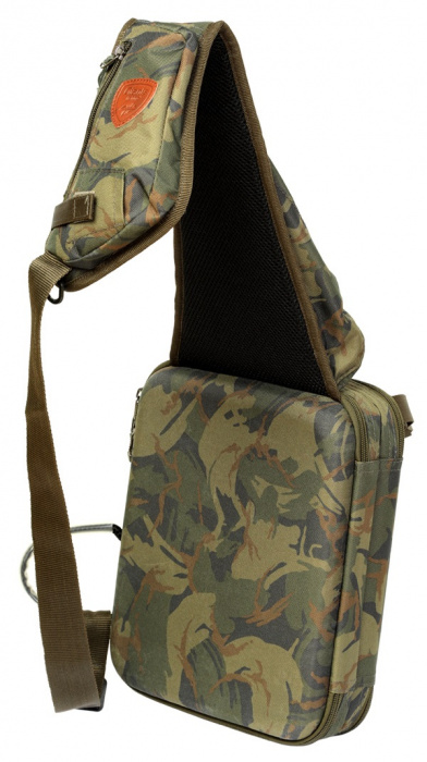 GIANTS FISHING Vláčecí taška Spinning Bad Luxury