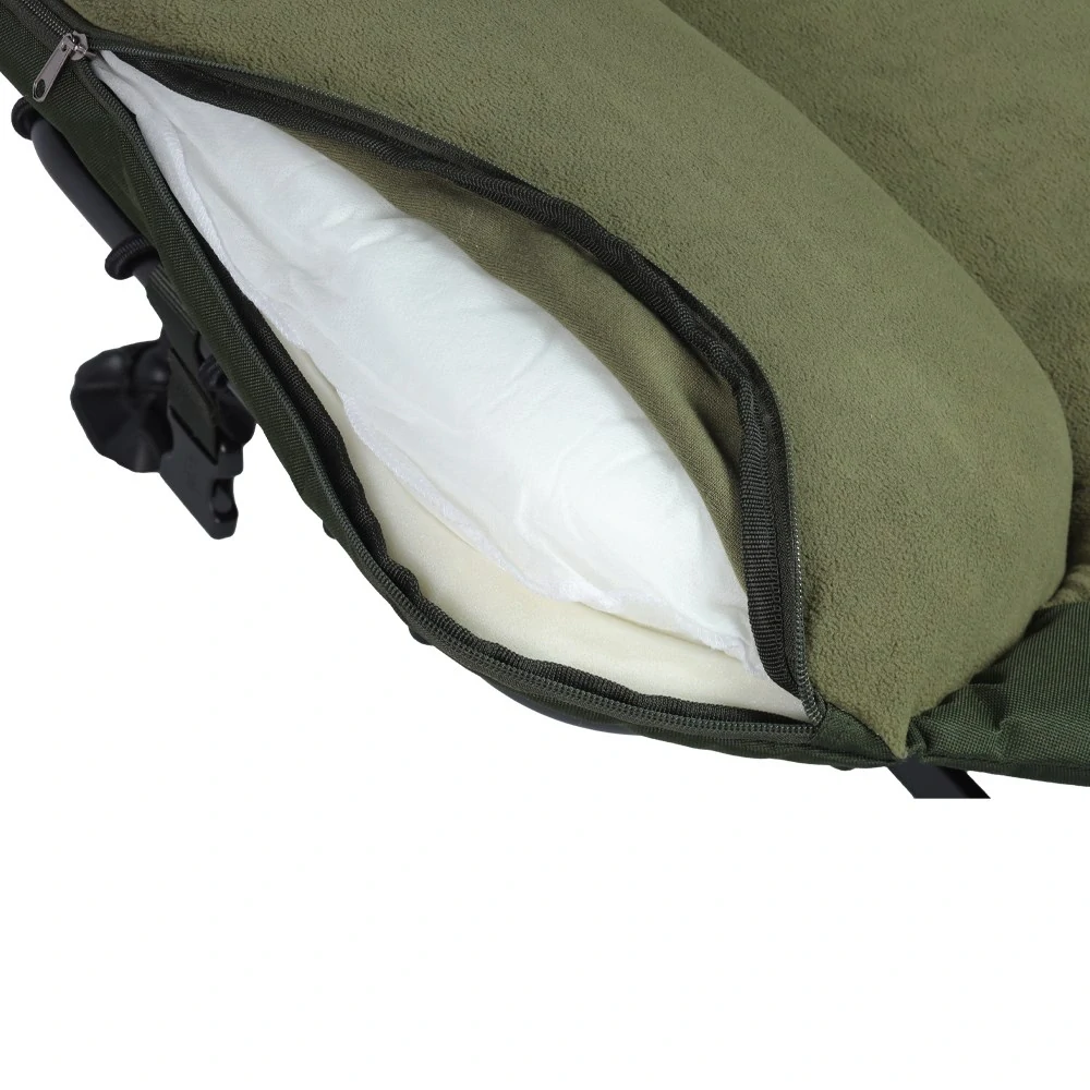 GIANTS FISHING Lehátko Deluxe FX Bedchair 8Leg