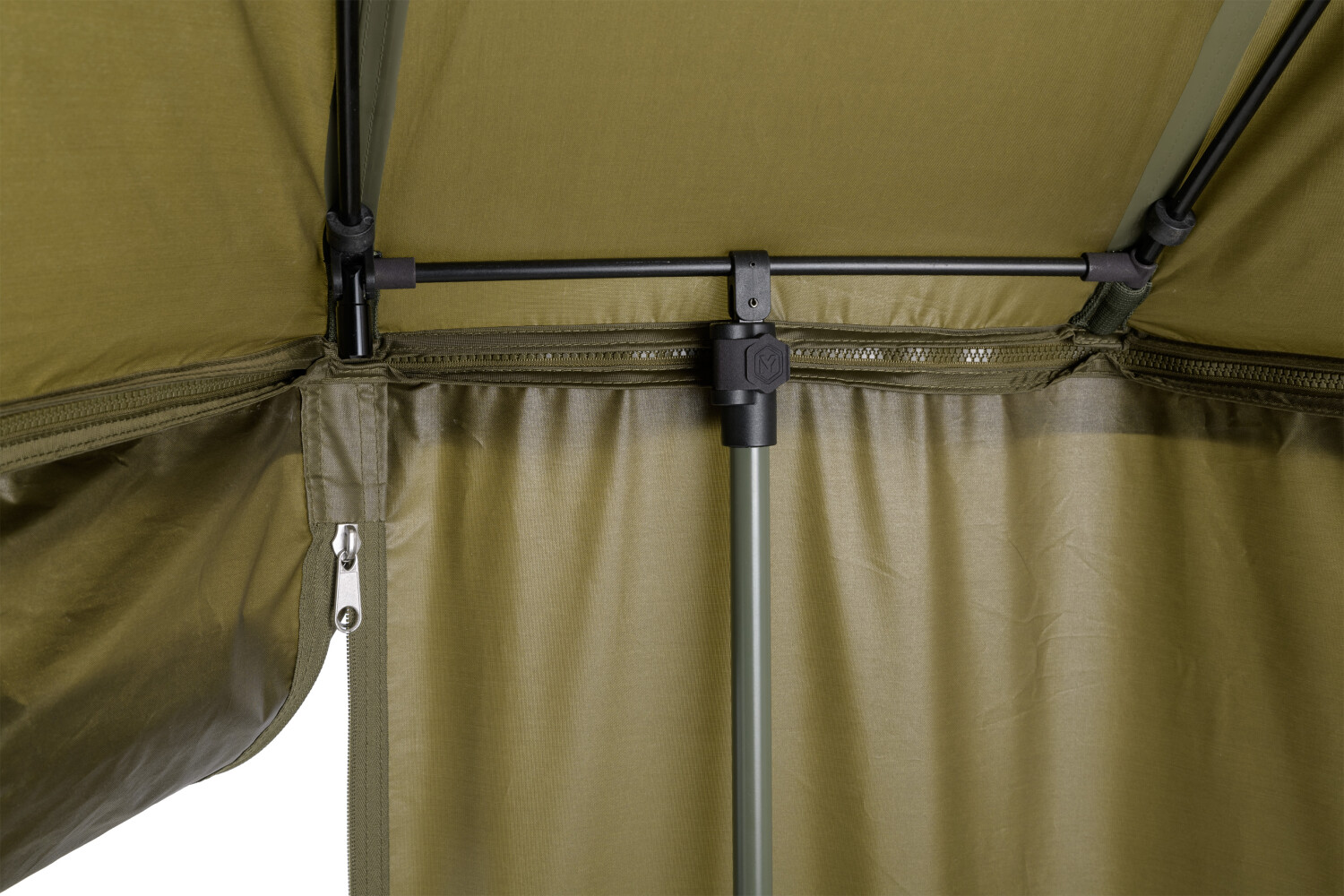 AKCE MIVARDI Deštník s komplet zakrytím Session Umbrella XL + sada stabilizačních tyčí Session Umbrella XL