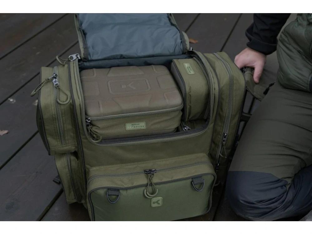 KORUM Batoh Progress Rucksack 35l