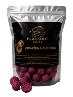 BLACKOUT BAITS Boilies Zkvašená švestka 5kg 24mm